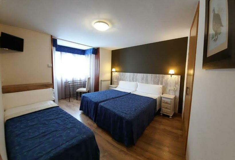 اتاق استاندارد سه نفره, Casa Escolano