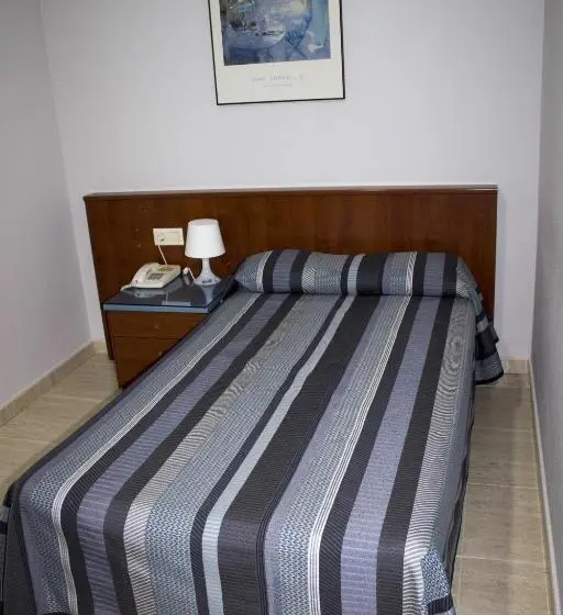 Standard Yhden Hengen Huone, Costa Blanca