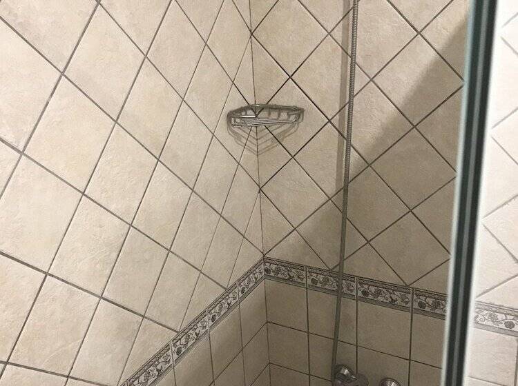 スタンダードルーム, El Paso