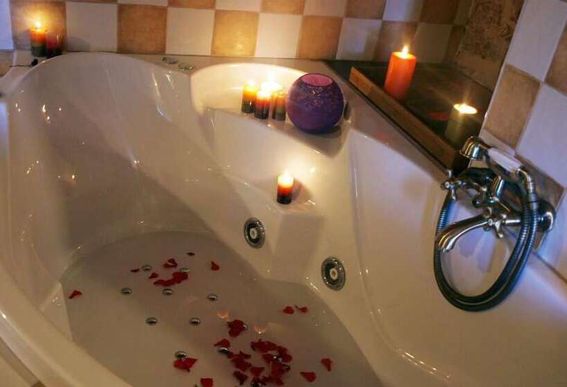 شقة من غرفة نوم واحدة متصلة, El Senorio De La Serrezuela