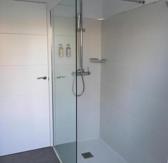 غرفة قياسية, El Sosiego