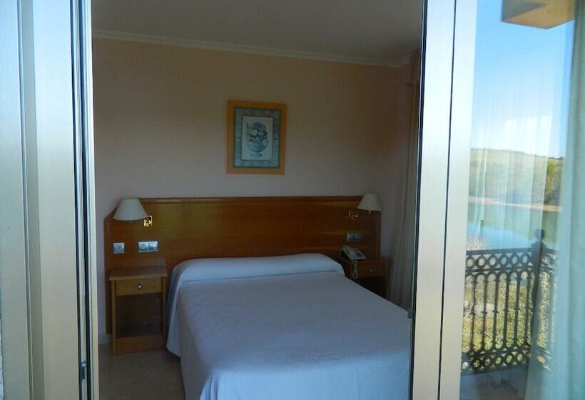 חדר סטנדרט, Hermida Rural