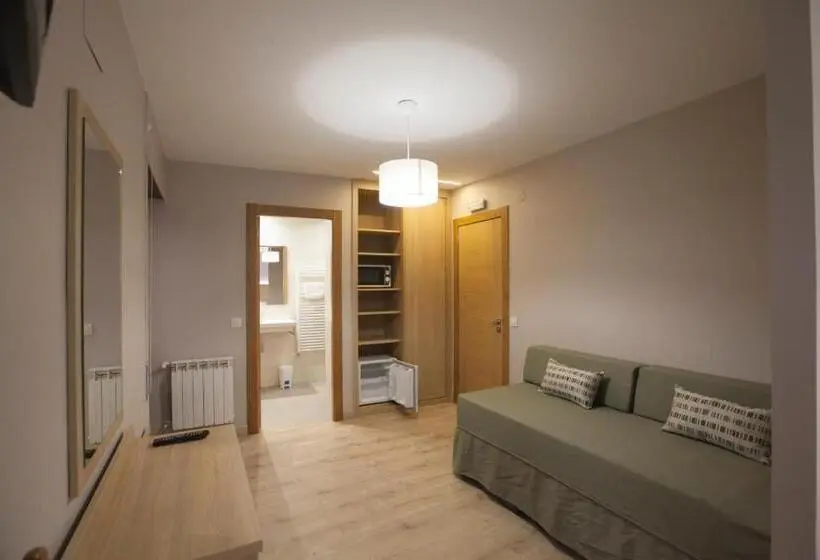 4 Bett Standardzimmer, Meve