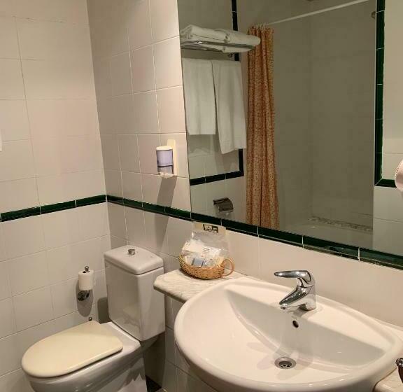 اتاق استاندارد سه نفره, área De Calahorra