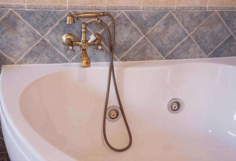 ハイドロマッサージバス付きスイート, Rural La Plazuela