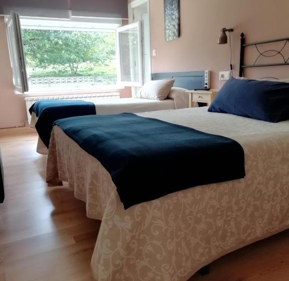 スタンダードトリプルルーム, Sebreñu