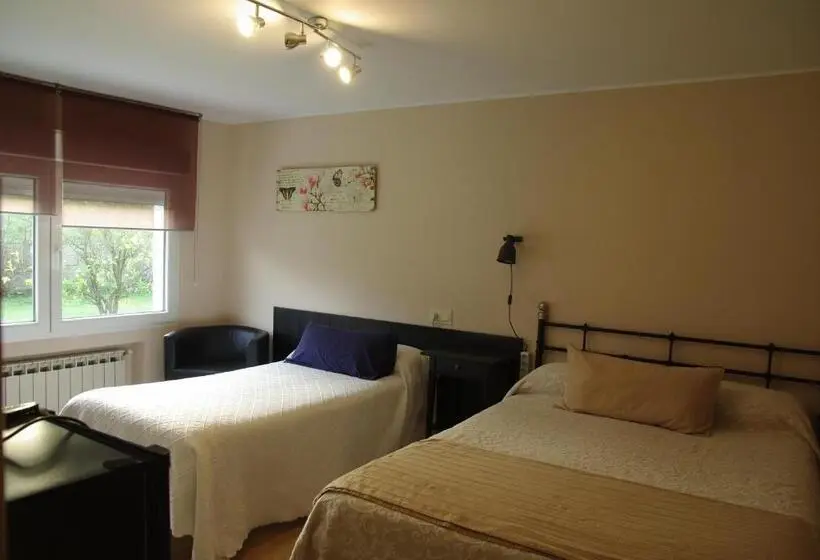 Standard Kolmen Hengen Huone, Sebreñu
