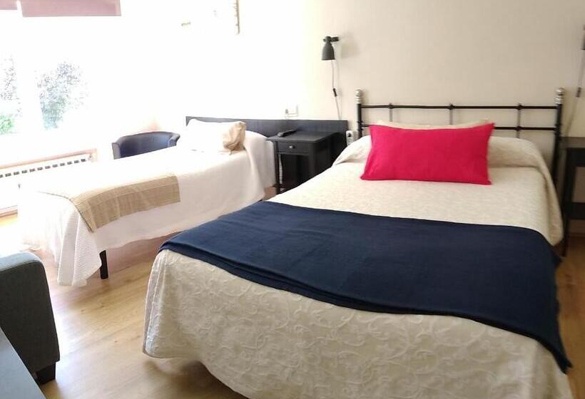 スタンダードトリプルルーム, Sebreñu