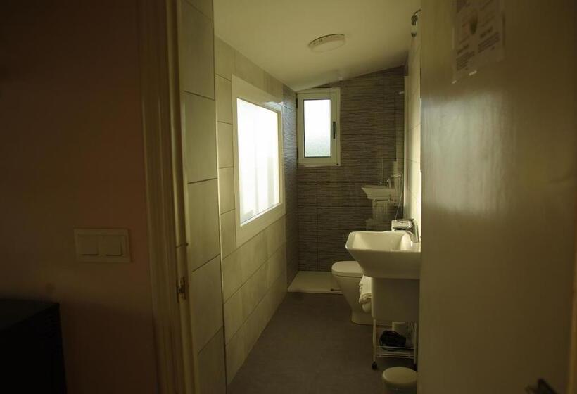 スタンダード４人部屋, Sebreñu