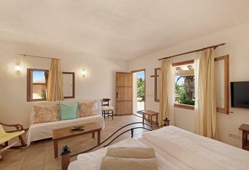 디럭스 룸, Ses Rotes Velles   Petit