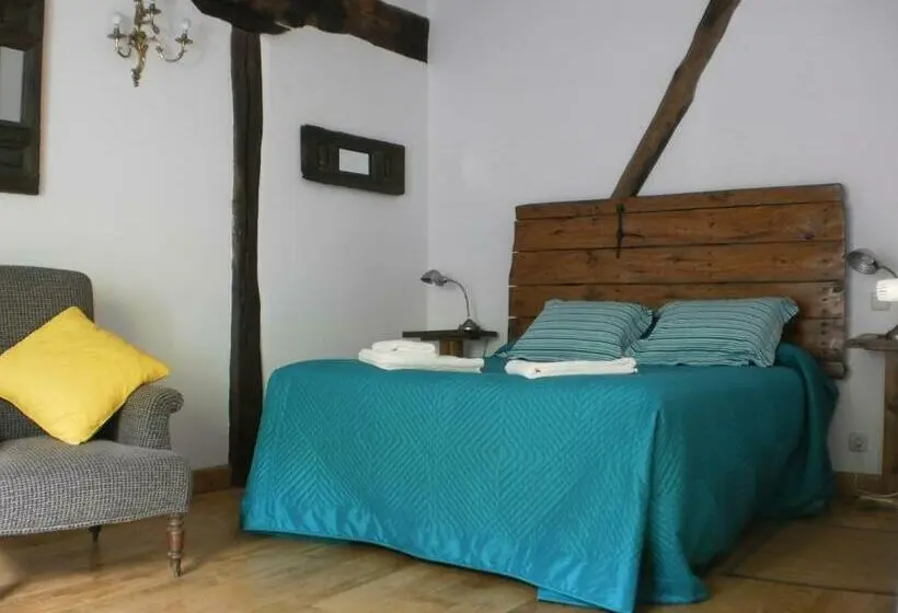 スタンダードトリプルルーム, Larraenea Bed And Breakfast