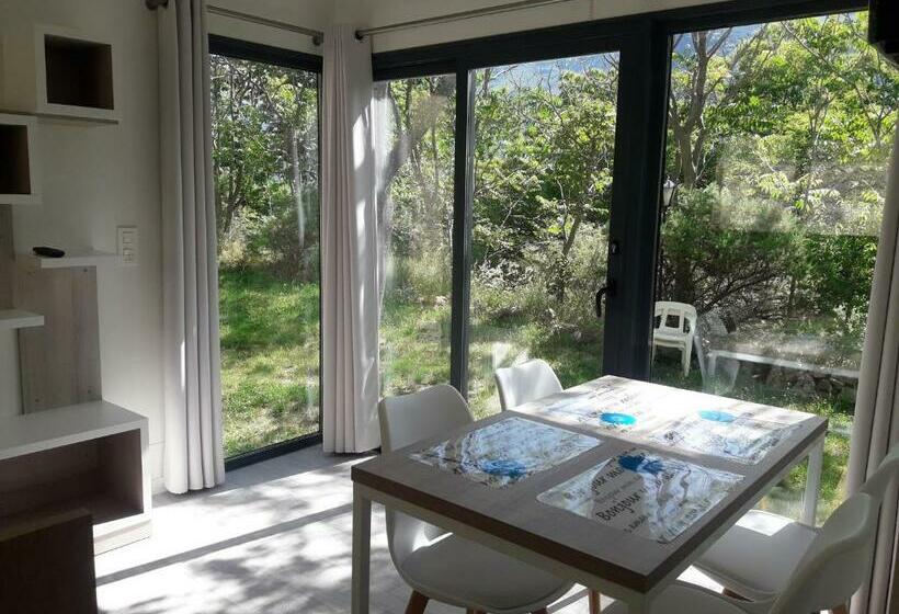 بنجلو ديلوكس, Bungalow Camping Trevélez