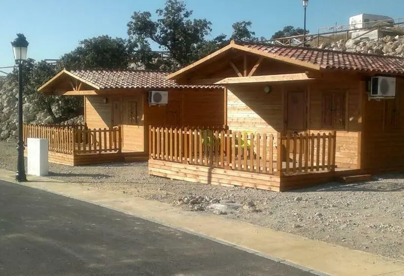Standard Bungalow, Complejo Pueblo Blanco