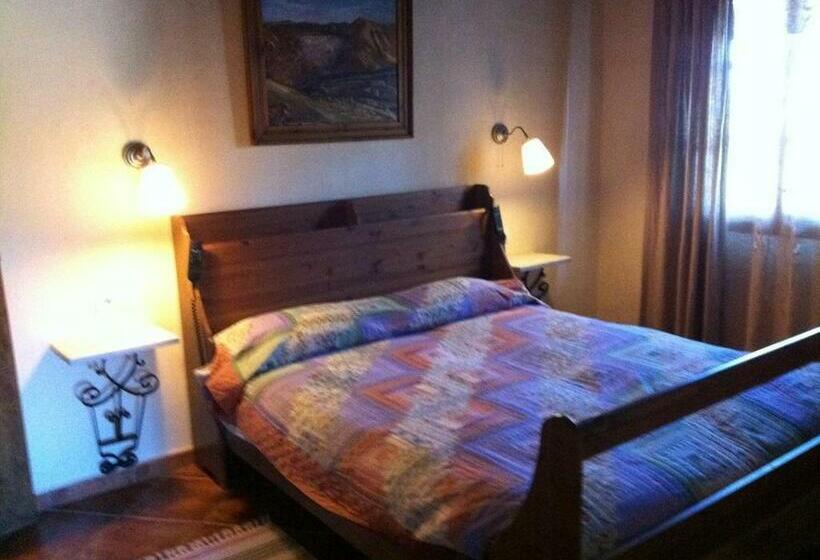 بنجلو قياسى غرفتين نوم, La Caldera Vieja