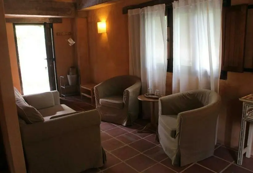 スーペリアールーム, Molinos De Fuenteheridos