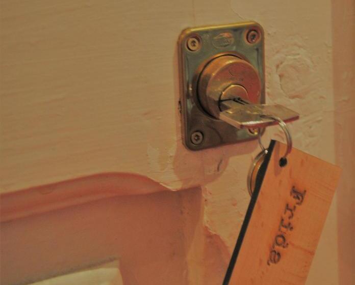 غرفة قياسية, B&b Una Habitación Propia