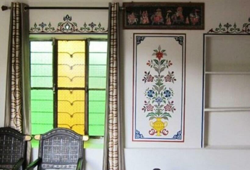 اتاق لوکس, Atithi Guest House Pushkar