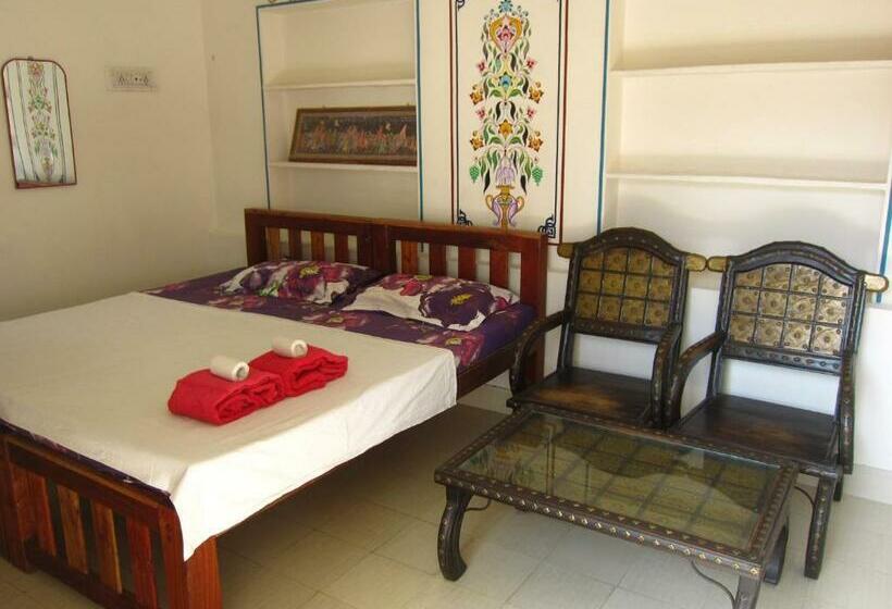 اتاق لوکس, Atithi Guest House Pushkar