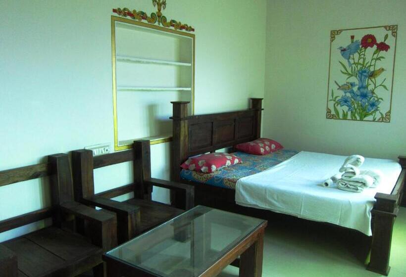 اتاق لوکس, Atithi Guest House Pushkar