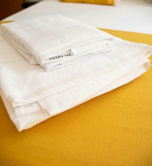 اتاق استاندارد با بالکن, Zalamera Bnb