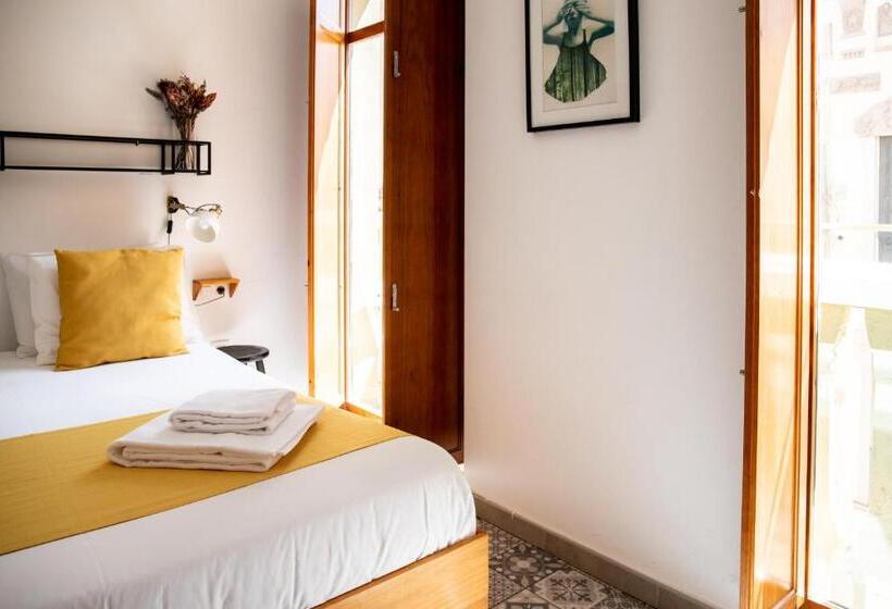 اتاق استاندارد با بالکن, Zalamera Bnb