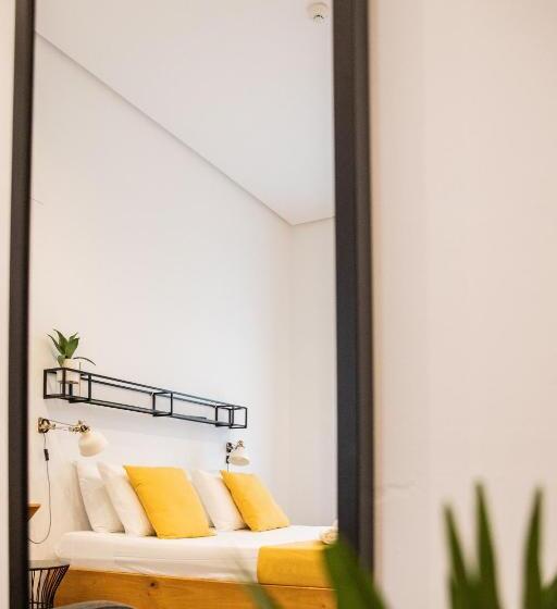 اتاق استاندارد اینتریور, Zalamera Bnb