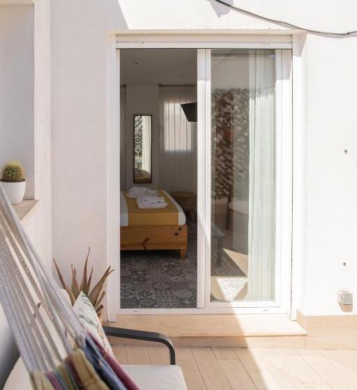 اتاق استاندارد با تراس, Zalamera Bnb