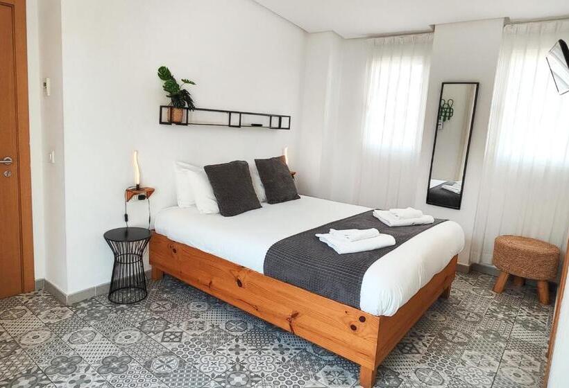 اتاق استاندارد با تراس, Zalamera Bnb