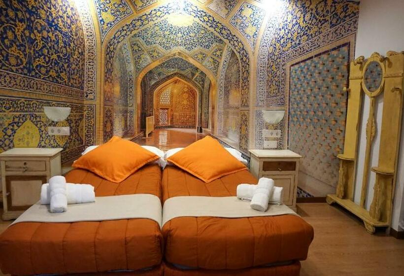 اتاق اکونومی, Alquimia Cadiz