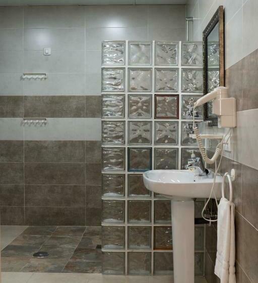 اتاق اکونومی, Alquimia Cadiz