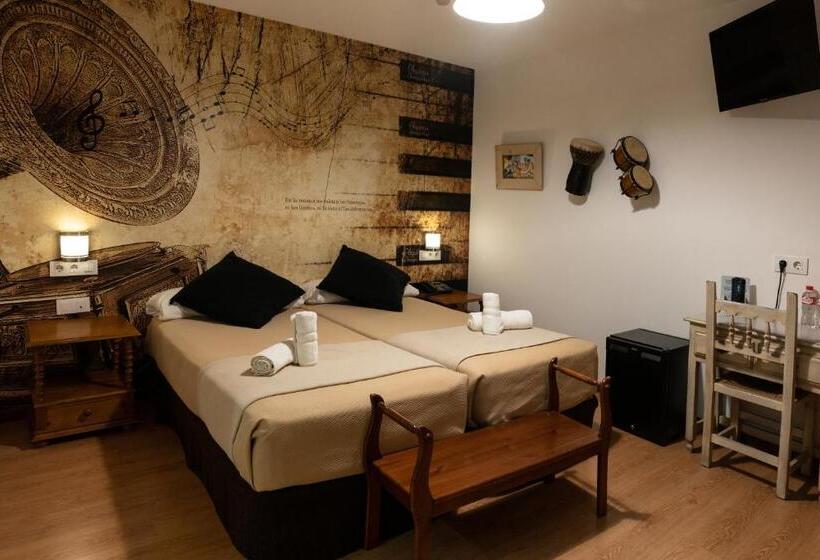 اتاق اکونومی, Alquimia Cadiz