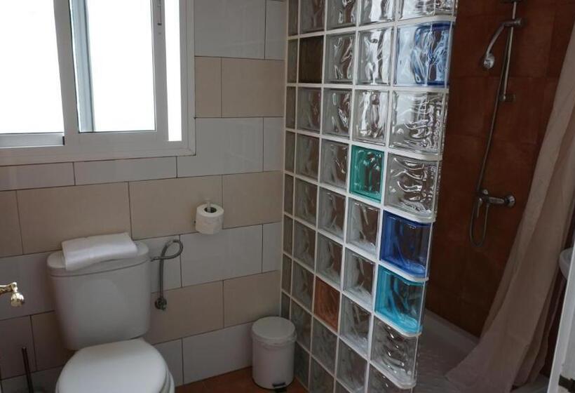 اتاق اکونومی یک تخته, Alquimia Cadiz