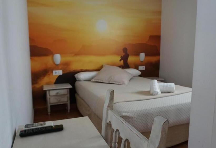 اتاق اکونومی یک تخته, Alquimia Cadiz