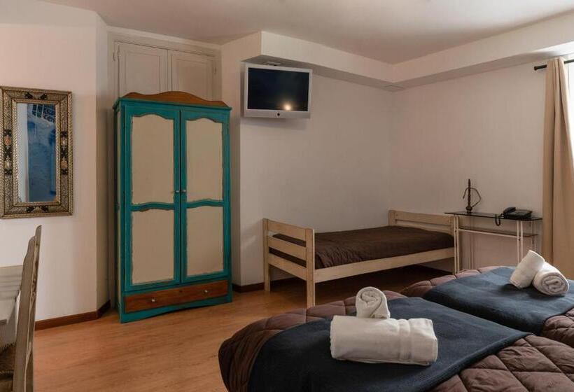 اتاق استاندارد سه نفره, Alquimia Cadiz