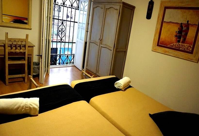 اتاق اکونومی, Alquimia Cadiz