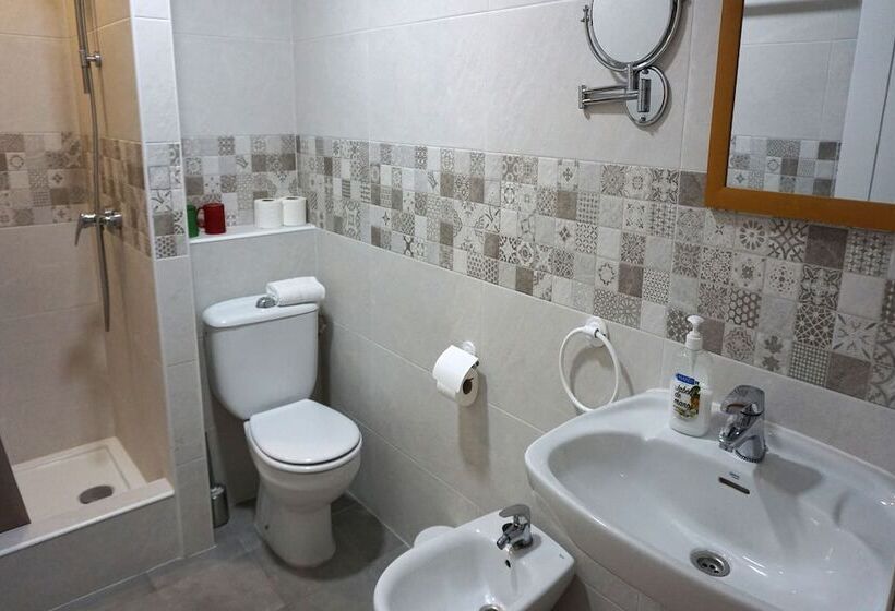 اتاق خانوادگی, Alquimia Cadiz