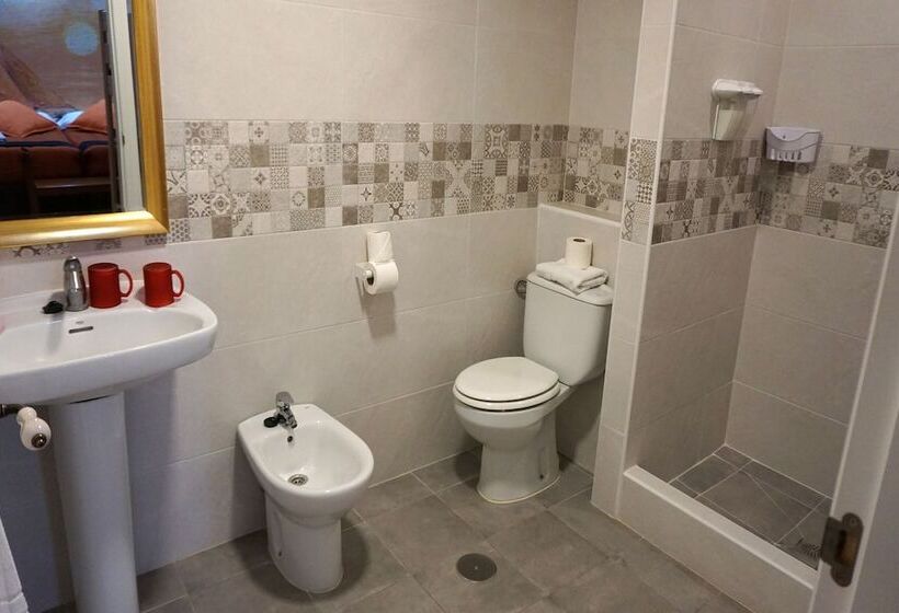 اتاق خانوادگی, Alquimia Cadiz