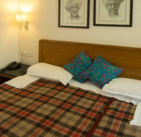 スタンダードルーム, Atithi Guest House