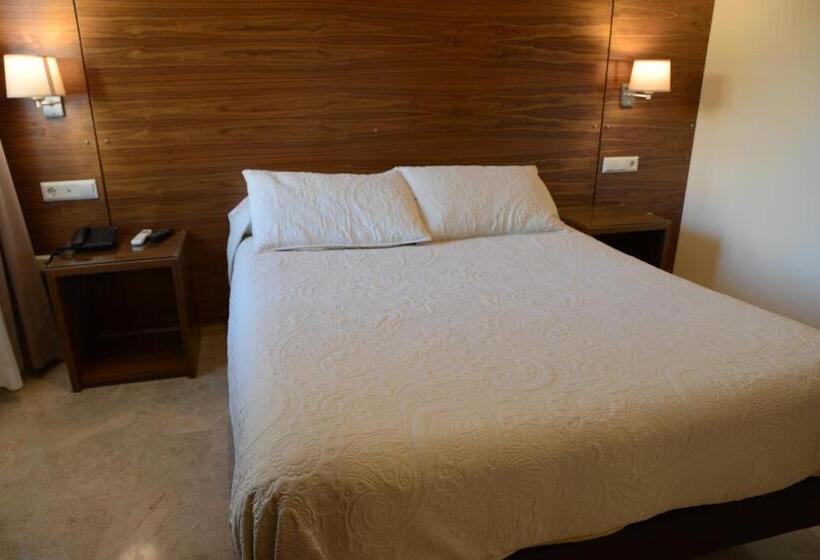 اتاق استاندارد, Escudero