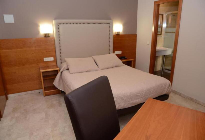 اتاق استاندارد, Escudero