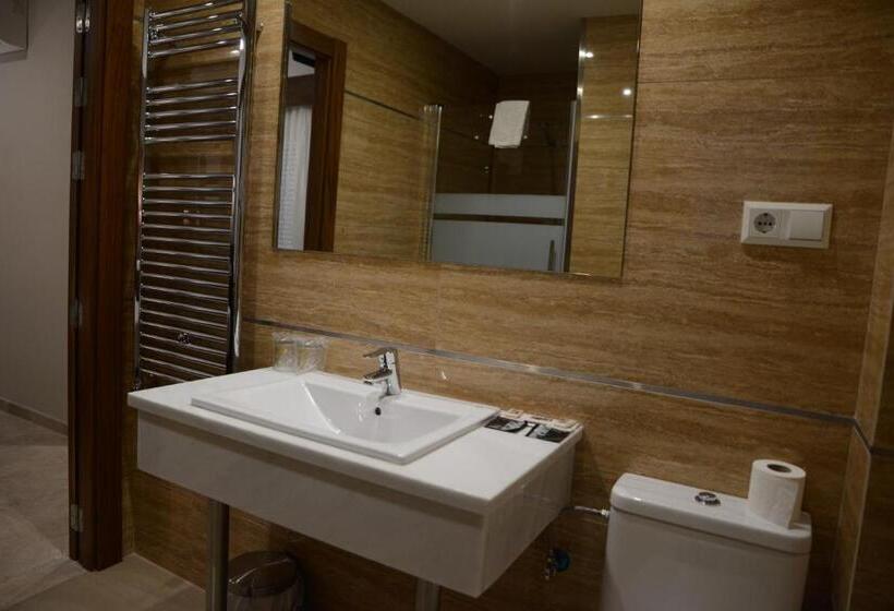 اتاق استاندارد, Escudero