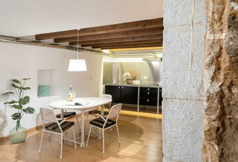 带2个卧室的公寓, Ramón Llull House