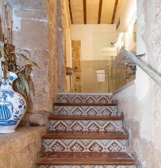 带2个卧室的公寓, Ramón Llull House