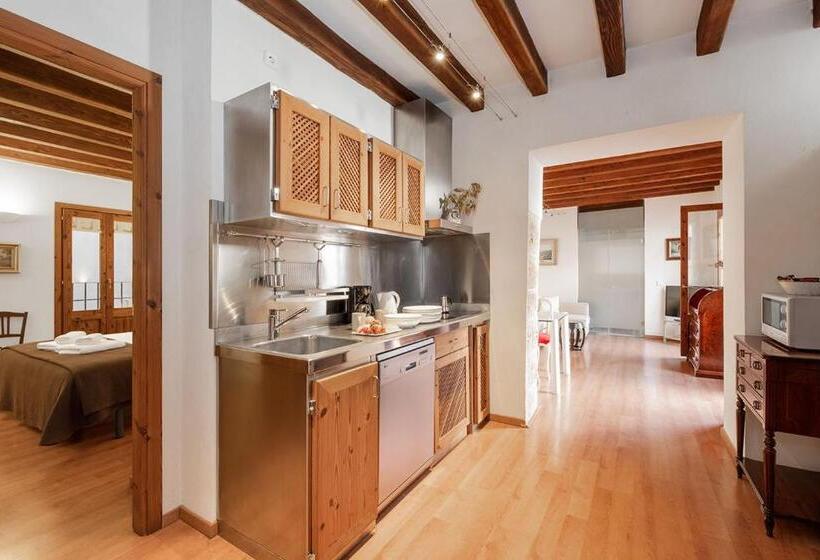 带1个卧室的带阳台的公寓, Ramón Llull House