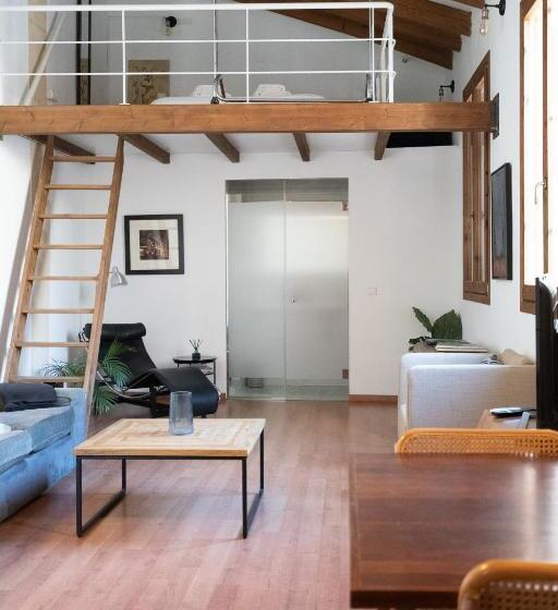 带1个卧室的公寓, Ramón Llull House