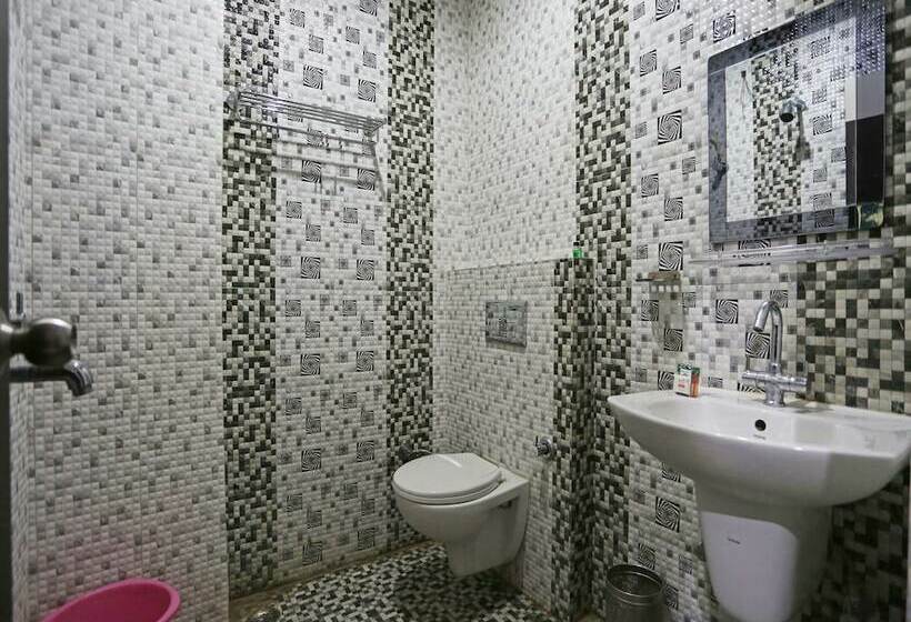 חדר סטנדרט, Sheetal