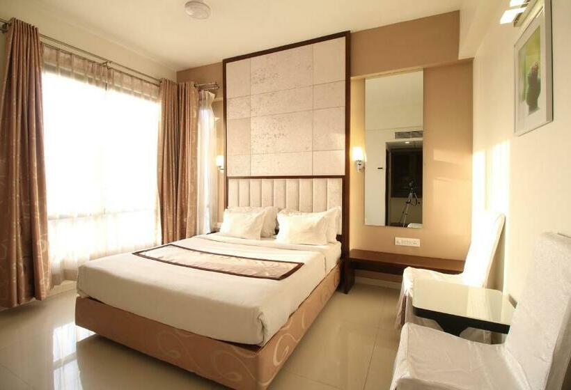 חדר דלוקס, Executive Silver Inn