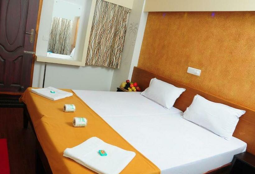 חדר פרמיום, Sreekrishna Houseboat   Vaccinated Staff