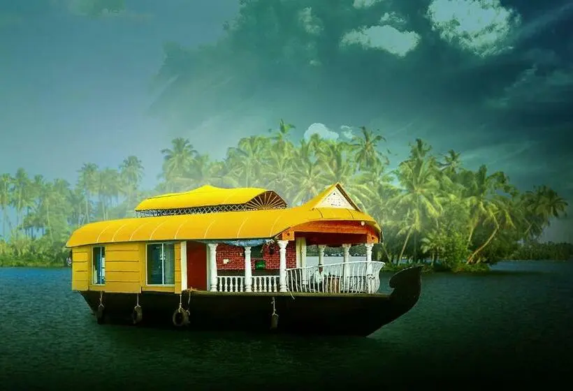 Deluxe-sviitti 2 Makuuhuonetta, Sreekrishna Houseboat   Vaccinated Staff