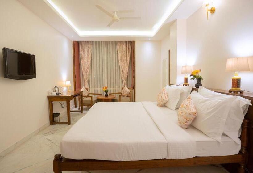 اتاق لوکس, The Chitvan Resort